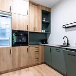 Grzegorzewska Apartment