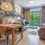 Grzegorzewska Apartment *