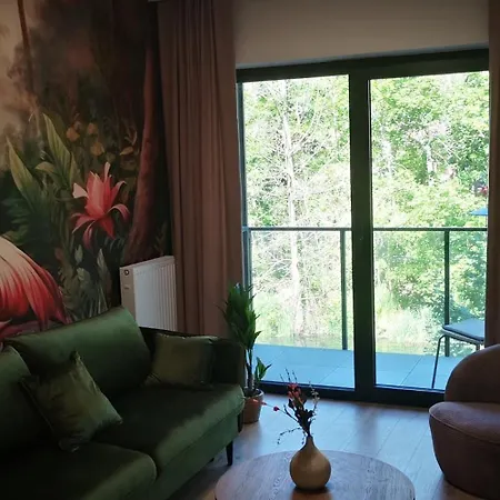 Grzegorzewska Apartment *